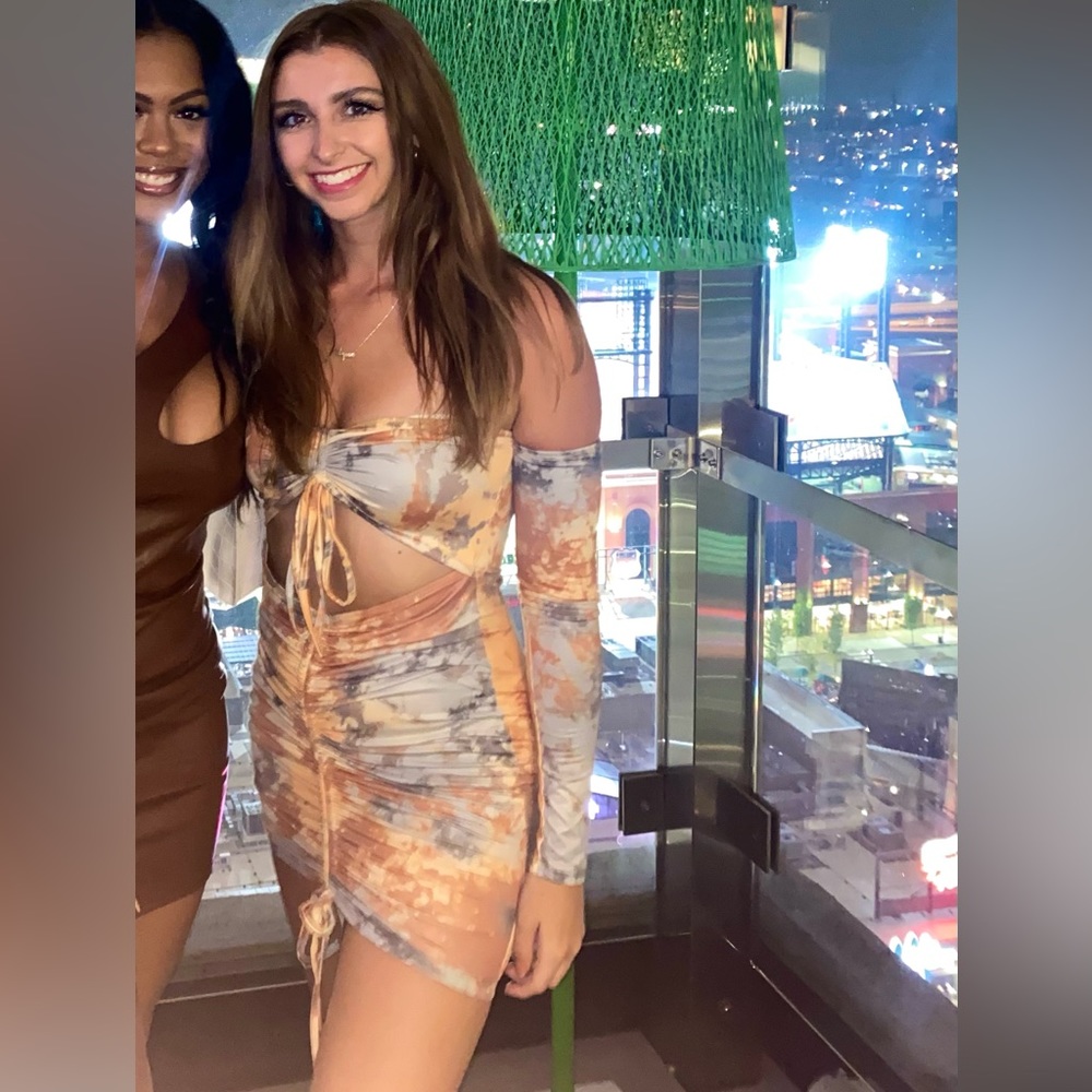 Women’s Colorful Detached Sleeve Mini Dress. Size Small.
